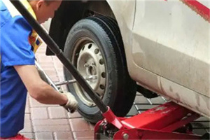 潮安附近拖车24小时服务热线电话